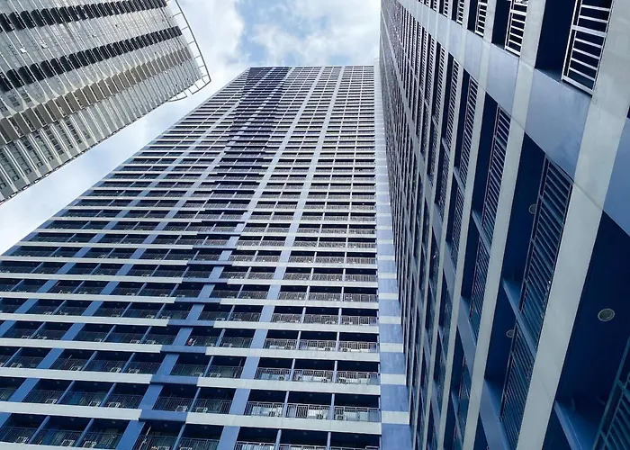 Apartamento Cruise Ship Escape Makati 300 Mbps Gym Swim Park 2271 Manila